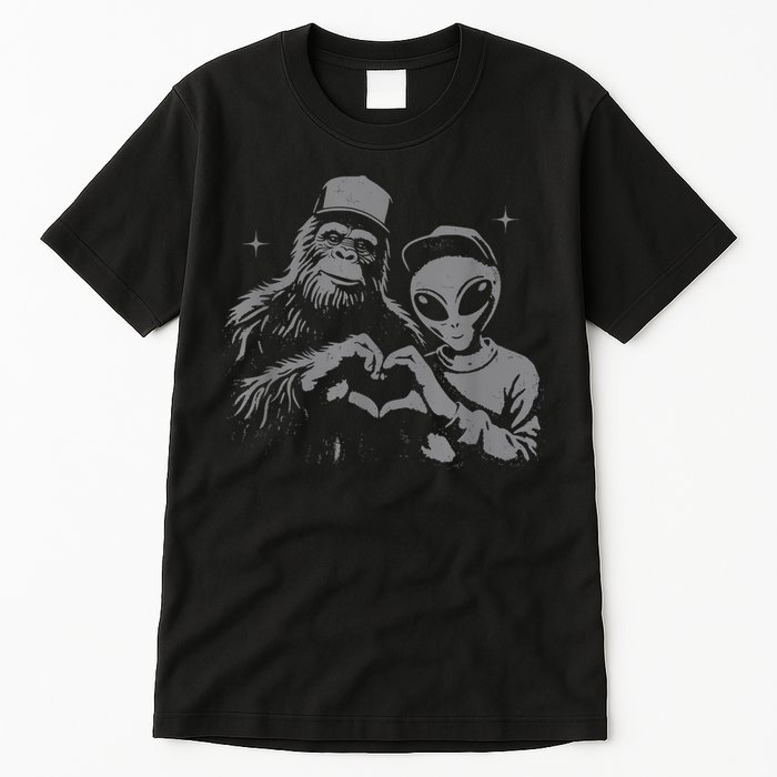 Bigfoot And Alien Sasquatch Love Hand Sign Tall T-Shirt