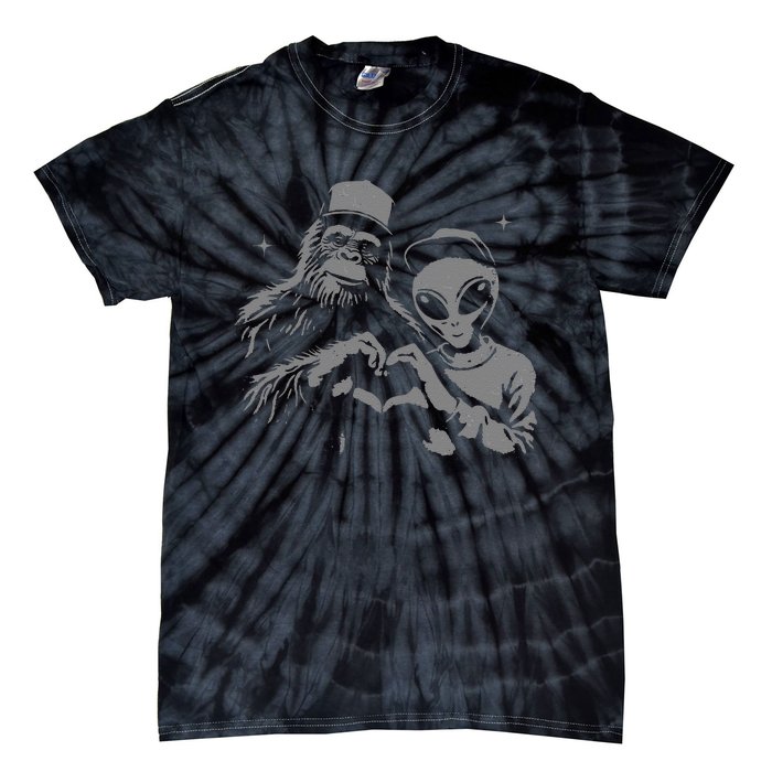 Bigfoot And Alien Sasquatch Love Hand Sign Gift Tie-Dye T-Shirt