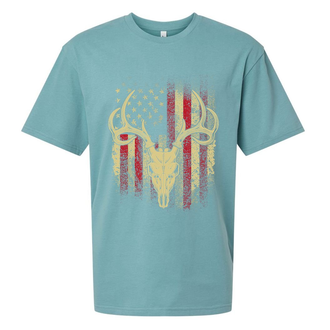 Bucks Antlers and Skull on an American Flag Deer Hunters Sueded Cloud Jersey T-Shirt
