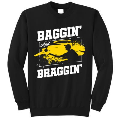 Baggin´ And Braggin´ | Bean Bag Toss | Cornhole Player Sweatshirt