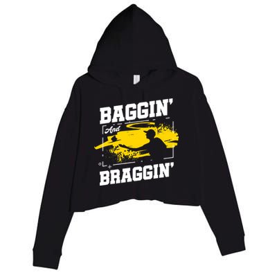 Baggin´ And Braggin´ | Bean Bag Toss | Cornhole Player Crop Fleece Hoodie