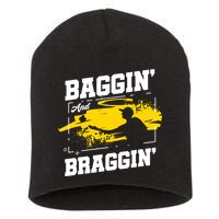 Baggin´ And Braggin´ | Bean Bag Toss | Cornhole Player Short Acrylic Beanie