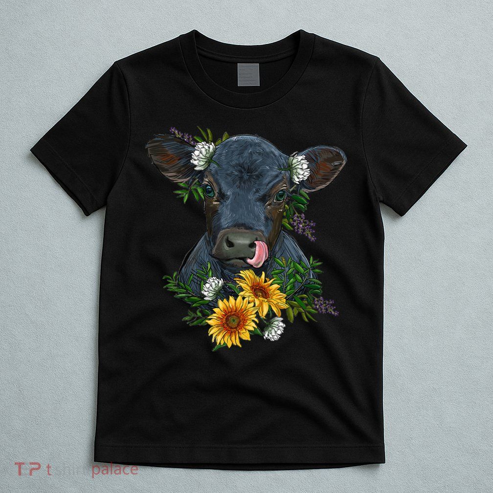 Black Angus Calf Cow Farm Animals Farmer Cow Farming T-Shirt