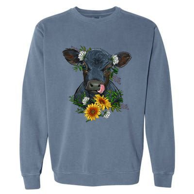 Black Angus Calf Cow Farm Animals Farmer Cow Farming Garment-Dyed Sweatshirt