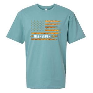 Beekeeping American Flag Honeycomb Honey Bees Beekeeper Sueded Cloud Jersey T-Shirt