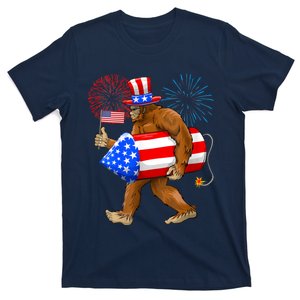 Bigfoot American Flag Funny 4th Of July Sasquatch Believe T-Shirt