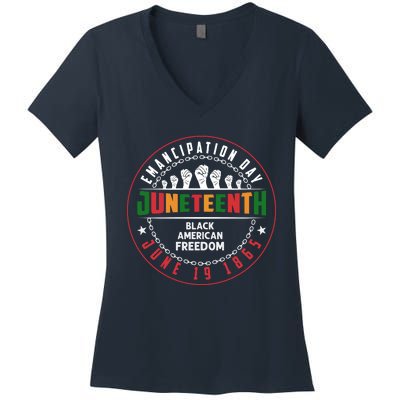 Black American Freedom Juneteenth Graphics Plus Size Shirts For Men Women Family Women's V-Neck T-Shirt