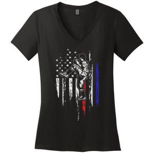 Baseball American Flag Pitcher USA Pitching 4th Of July Gift Women's V-Neck T-Shirt