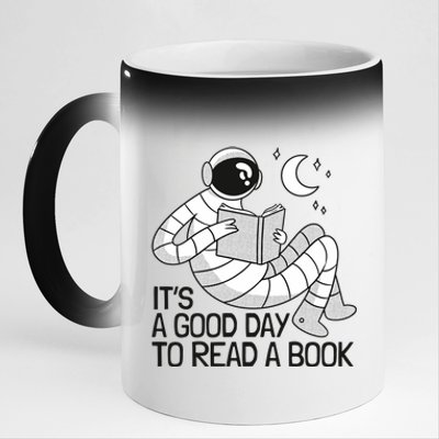 BookLover Astronaut Reading Book Bookworm Gift 11oz Black Color Changing Mug