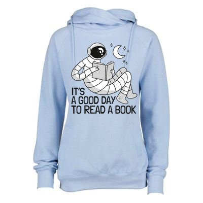 BookLover Astronaut Reading Book Bookworm Gift Womens Funnel Neck Pullover Hood