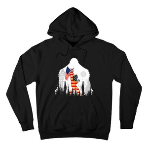 Bigfoot American USA Flag Patriotic Funny 4th Of July Gift Hoodie