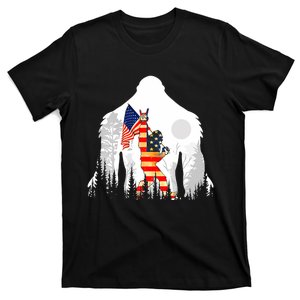 Bigfoot American USA Flag Patriotic Funny 4th Of July Gift T-Shirt