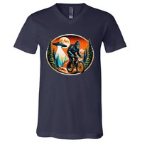 Bigfoot Alien Ufo Bicycle Ride Sasquatch On Bicycle V-Neck T-Shirt