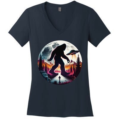 Bigfoot Alien Ufo Encounter Women's V-Neck T-Shirt