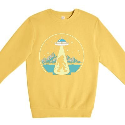 Bigfoot Abduction! Vintage Sasquatch & Ufo Alien Graphic Premium Crewneck Sweatshirt