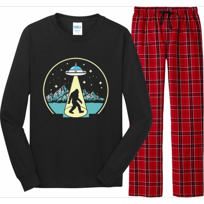 Bigfoot Abduction! Vintage Sasquatch & Ufo Alien Graphic Long Sleeve Pajama Set