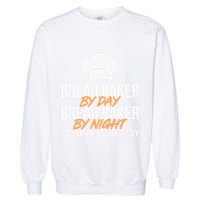 Bread Baking Bread Baker Sordough Baker Bakery Breadmaker Garment-Dyed Sweatshirt