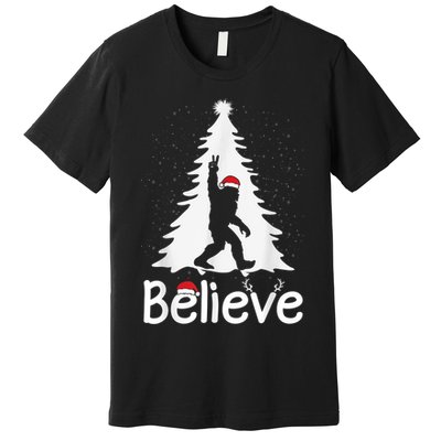 Believe Bigfoot Christmas Yetti Funny Xmas Tree Sasquatch Premium T-Shirt