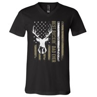 Best Buckin Dad Ever Deer Hunting Fathers Day American Flag V-Neck T-Shirt