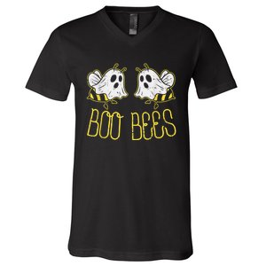 Boo Bees Funny Couples Halloween Costume For Adult Her Wo V-Neck T-Shirt