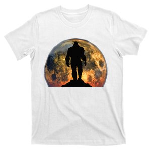 Bigfoot Believer Full Red Moon Night Sasquatch T-Shirt