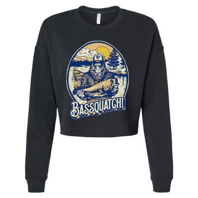 Bassquatch! Bass Fisherman Sasquatch Funny Bigfoot Fishing Cropped Pullover Crew