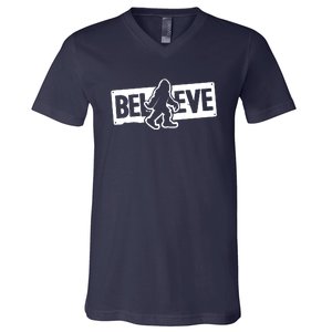 Believe Big Foot Sasquatch Bigfoot V-Neck T-Shirt