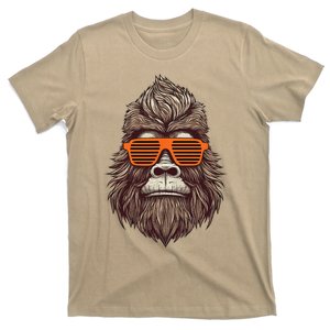 Bigfoot Birthday For Cool Striped Animal Theme Party T-Shirt