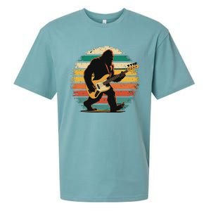 Bigfoot Bass Guitar Bass Player Gifts Bass Player Sueded Cloud Jersey T-Shirt