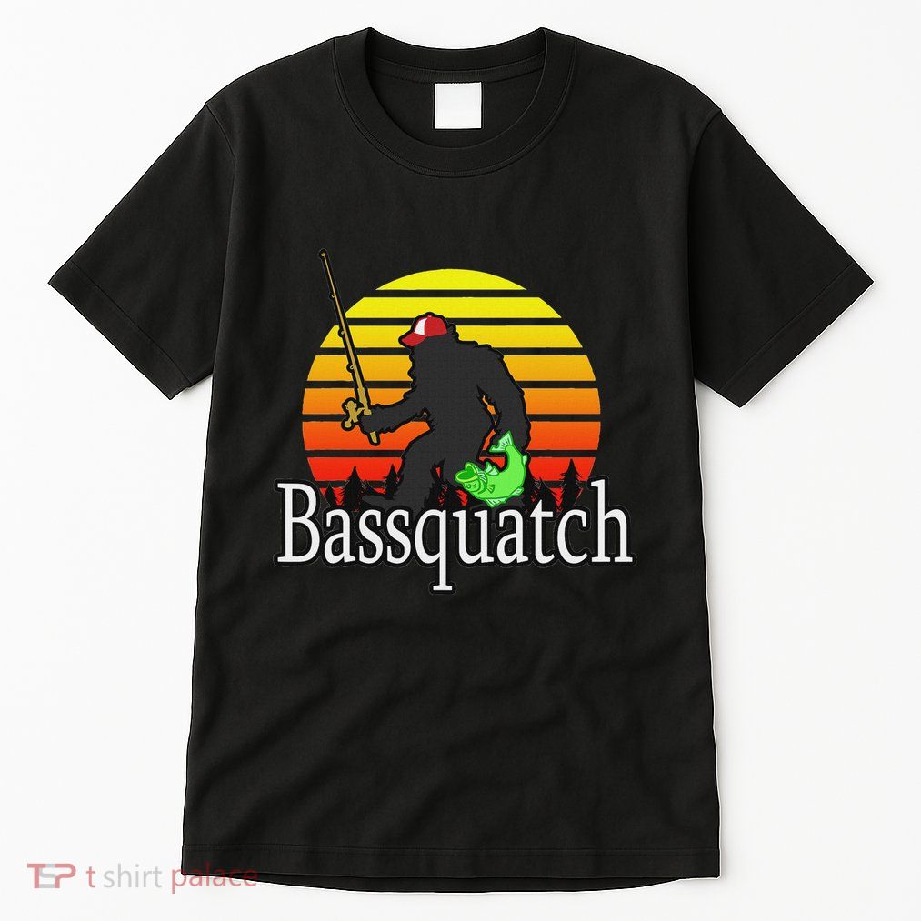 Bassquatch Bigfoot Gifts For Fishing Sasquatch Tall T-Shirt