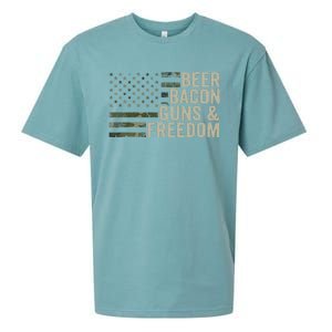 BEER BACON GUNS & FREEDOM - Funny BBQ Drinking Gun Camo Sueded Cloud Jersey T-Shirt