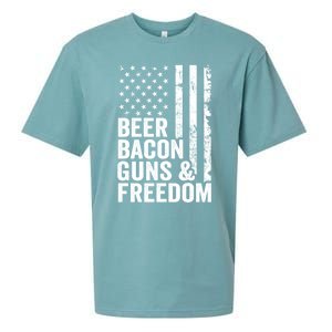 Beer Bacon Guns And Freedom / Usa Bbq American Flag Ing Funny Gift Sueded Cloud Jersey T-Shirt