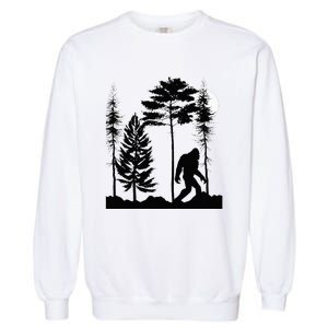 Bigfoo Bigfoot Hiding In Forest At Night Sasquatch Garment-Dyed Sweatshirt