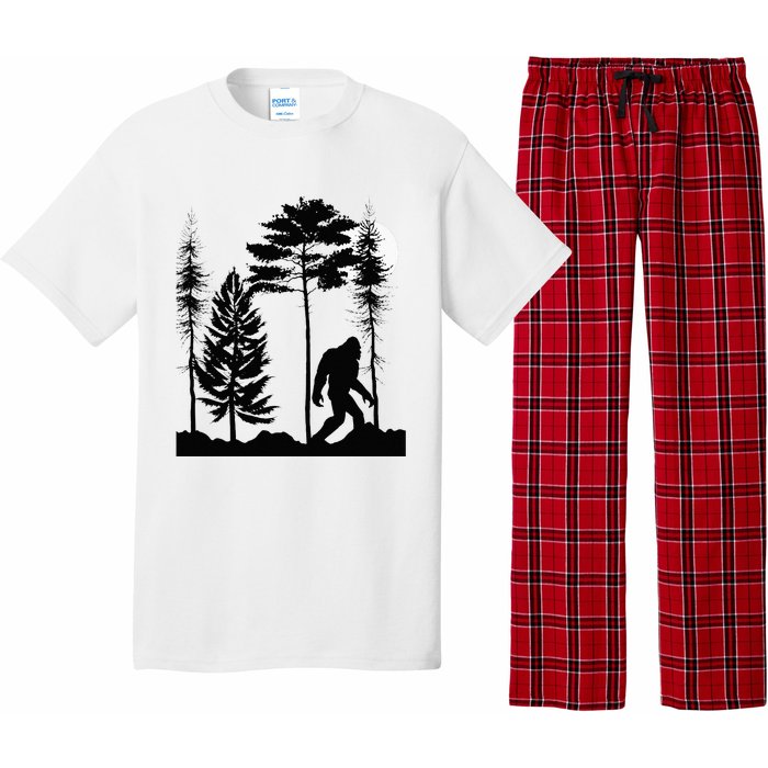 Bigfoo Bigfoot Hiding In Forest At Night Sasquatch Pajama Set