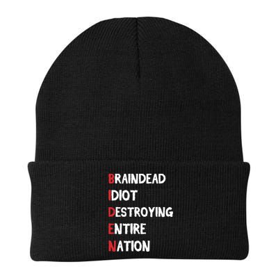 Biden Braindead Idiot Destroying Entire Nation Distressed Beanie