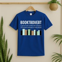 Booktrovert Book Lover Book Worm Reading Nerd Bookshelf Gift T-Shirt