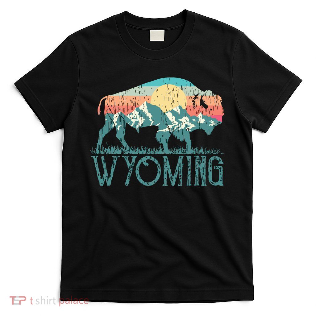 Bison Buffalo Retro Wyoming Wy Mountains Retro T-Shirt