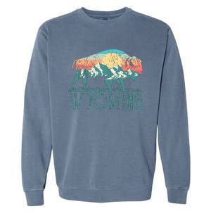 Bison Buffalo Retro Wyoming Wy Mountains Retro Garment-Dyed Sweatshirt