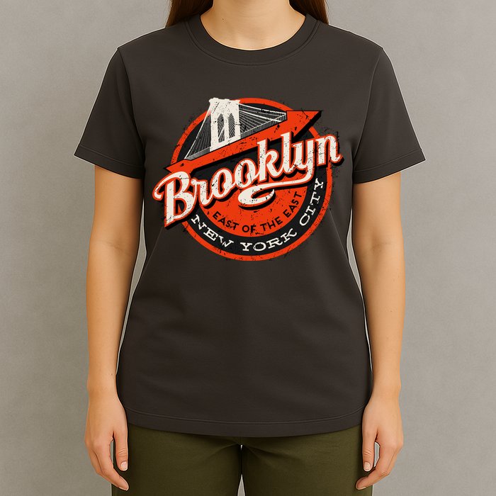 Brooklyn Bridge Retro New York Logo T-Shirt