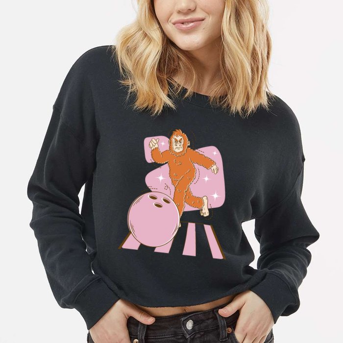 Bigfoot Bowling Sasquatch Funny Cropped Pullover Crew
