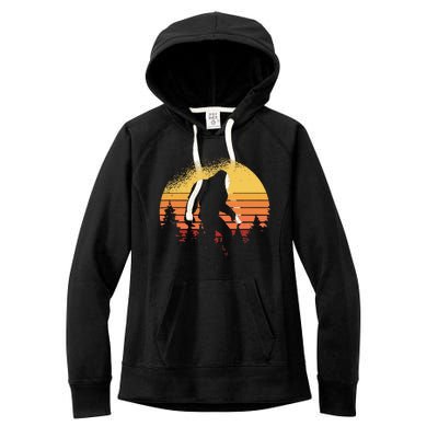 Bigfoot Believer Silhouette Sasquatch Women's Fleece Hoodie