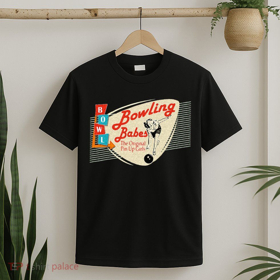 Bowling Babes Vintage Retro Matching Bowling Team T-Shirt