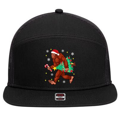 Bigfoot Carrying Christmas Tree Funny Xmas 2021 Sasquatch 7 Panel Mesh Trucker Snapback Hat