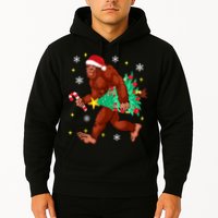 Bigfoot Carrying Christmas Tree Funny Xmas 2021 Sasquatch Hoodie
