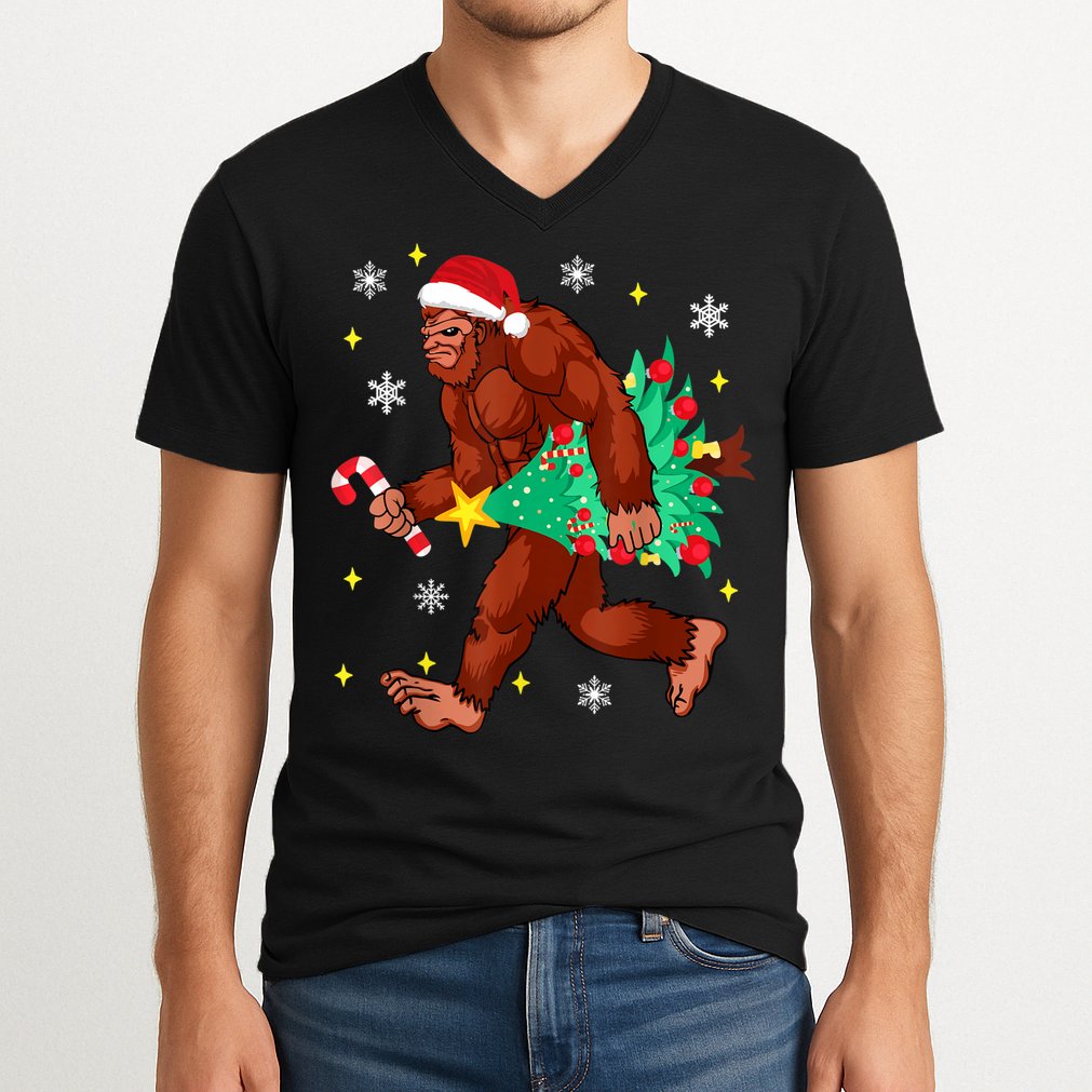 Bigfoot Carrying Christmas Tree Funny Xmas 2021 Sasquatch V-Neck T-Shirt