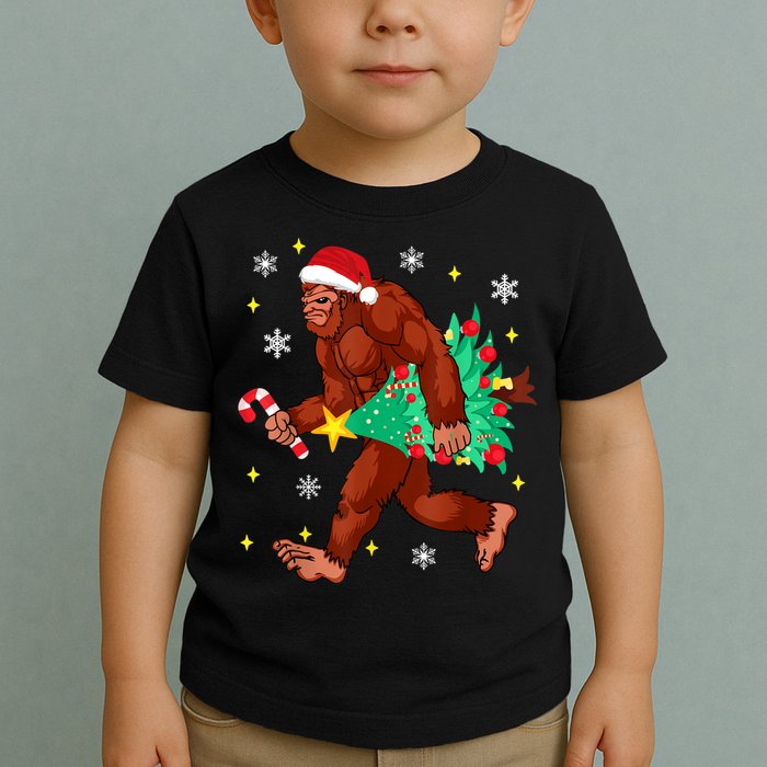 Bigfoot Carrying Christmas Tree Funny Xmas 2021 Sasquatch Toddler T-Shirt