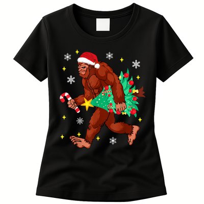 Bigfoot Carrying Christmas Tree Funny Xmas 2021 Sasquatch Womens T-Shirt