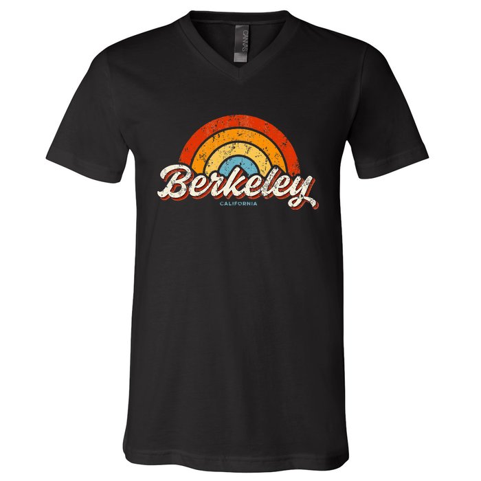 Berkeley California Ca Vintage Rainbow Retro 70s V-Neck T-Shirt