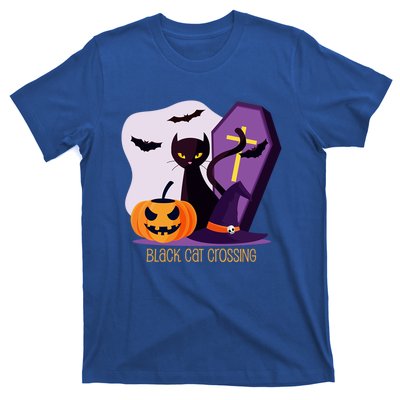 Black Cat Crossing Cool Gift T-Shirt