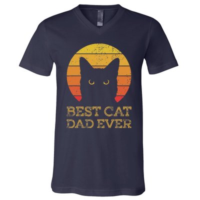 Best Cat Dad Ever Vintage Funny Cat Daddy Fathers Day V-Neck T-Shirt